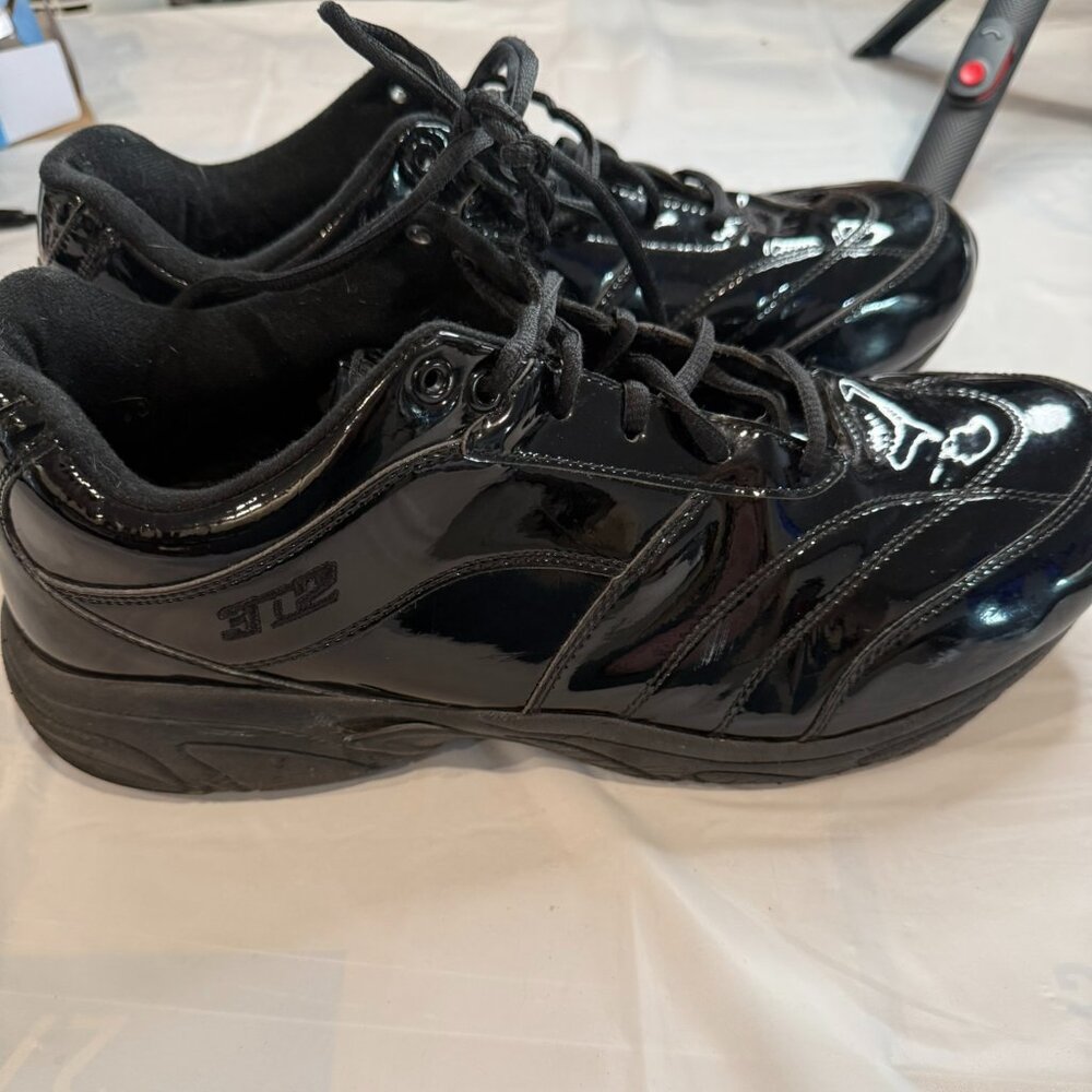 Share 3N2 Black Reaction Referee Shoes Size 15